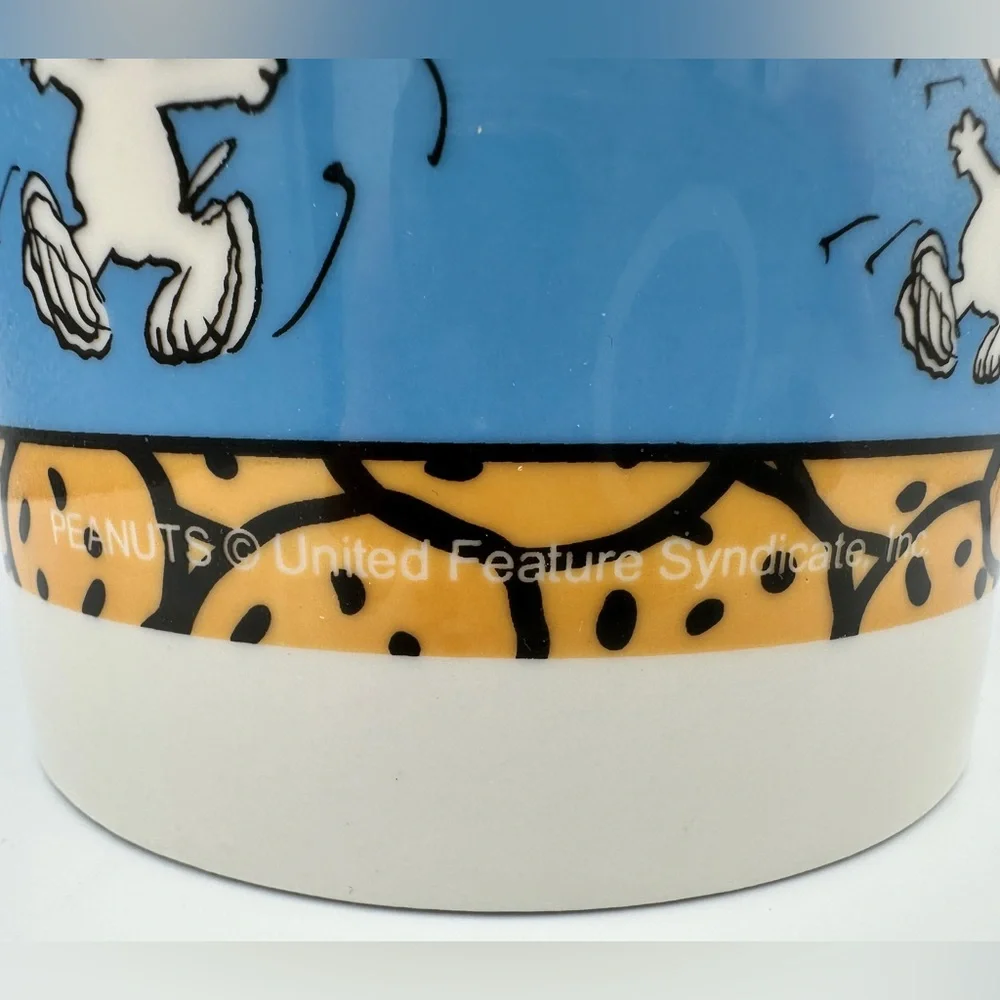Peanuts Snoopy 7"Ceramic Cookie Jar WithLid Vintage - Picture 11 of 11